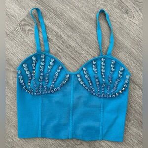 Sandro
Embellished Shell Top
Size xs-s